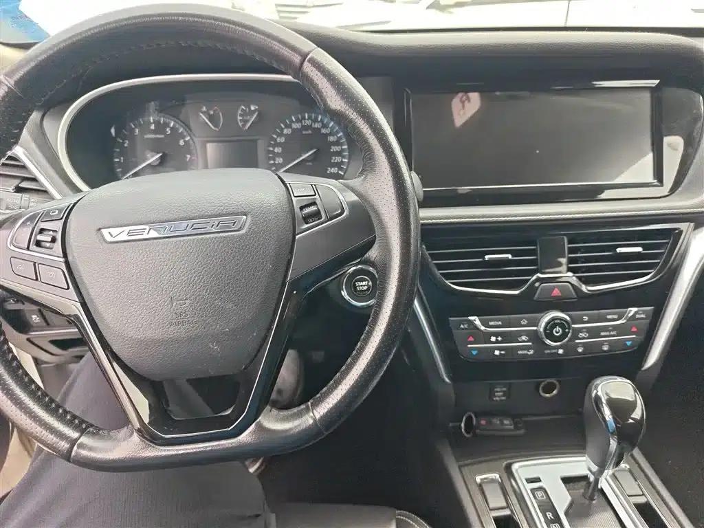Venucia T90 2017 2.0L CVT Smart Edition — миниатюра 10