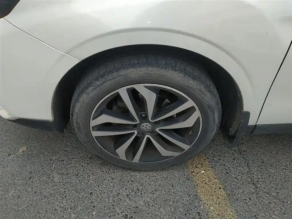 Venucia T90 2018 2.0L CVT Smart Connect Smart Edition (National VI Emission Standard) — миниатюра 23
