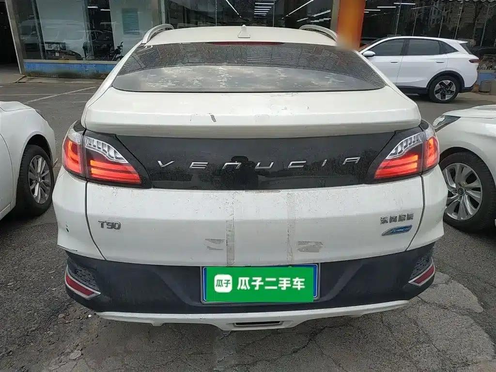 Venucia T90 2018 2.0L CVT Smart Connect Smart Edition (National VI Emission Standard) — миниатюра 6