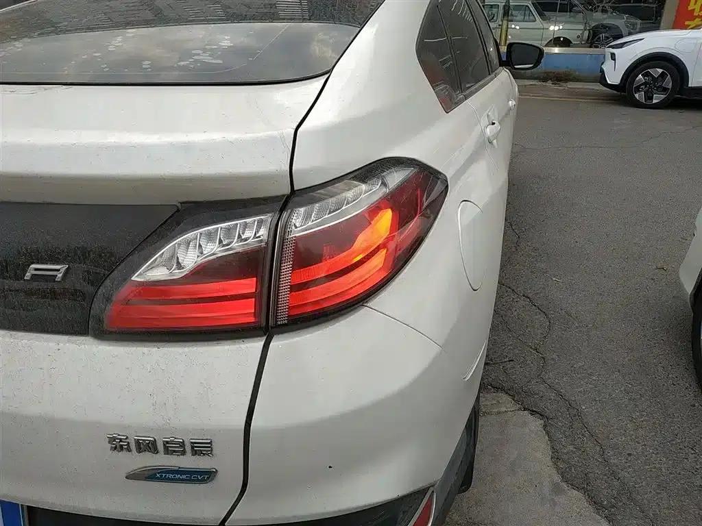Venucia T90 2018 2.0L CVT Smart Connect Smart Edition (National VI Emission Standard) — миниатюра 8