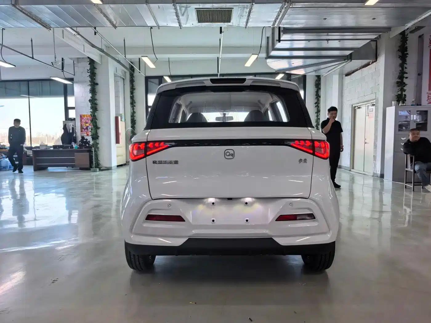 Domi 2025 Model 305km Comfort Edition — миниатюра 7