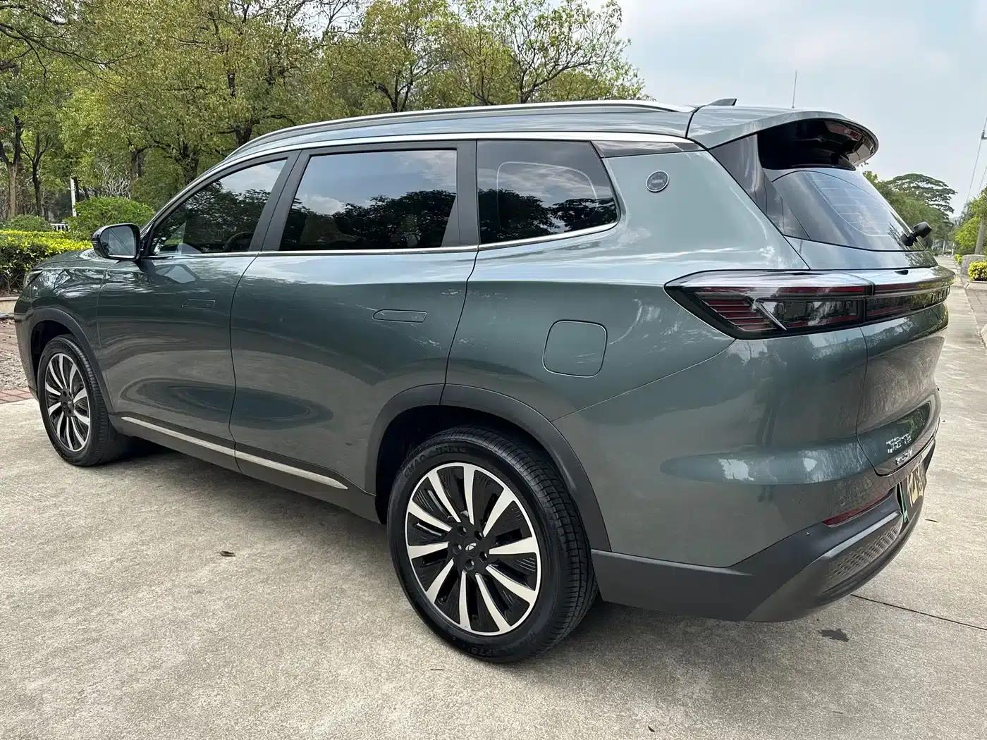 Fengyun T8 2025 1.5T 130km Premium Edition 5-seater — миниатюра 15
