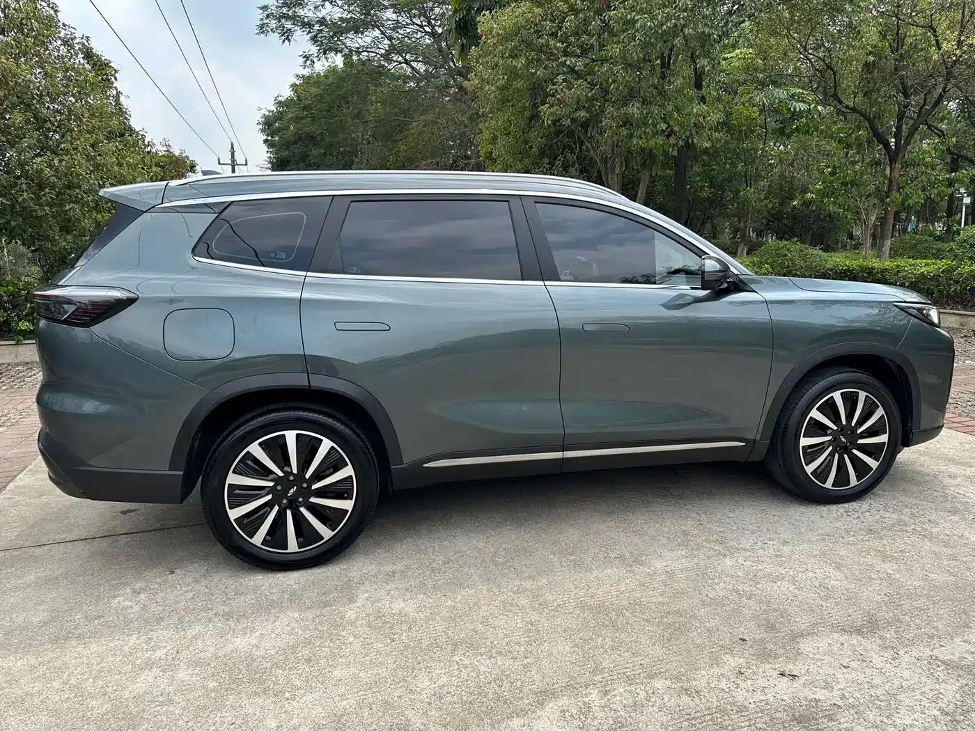 Fengyun T8 2025 1.5T 130km Premium Edition 5-seater — миниатюра 20