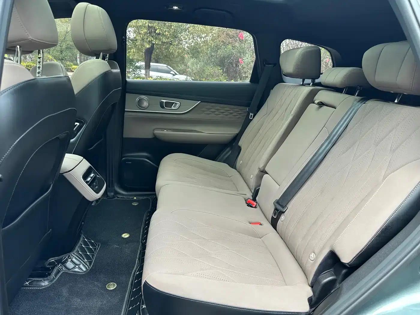 Fengyun T8 2025 1.5T 130km Premium Edition 5-seater — миниатюра 43