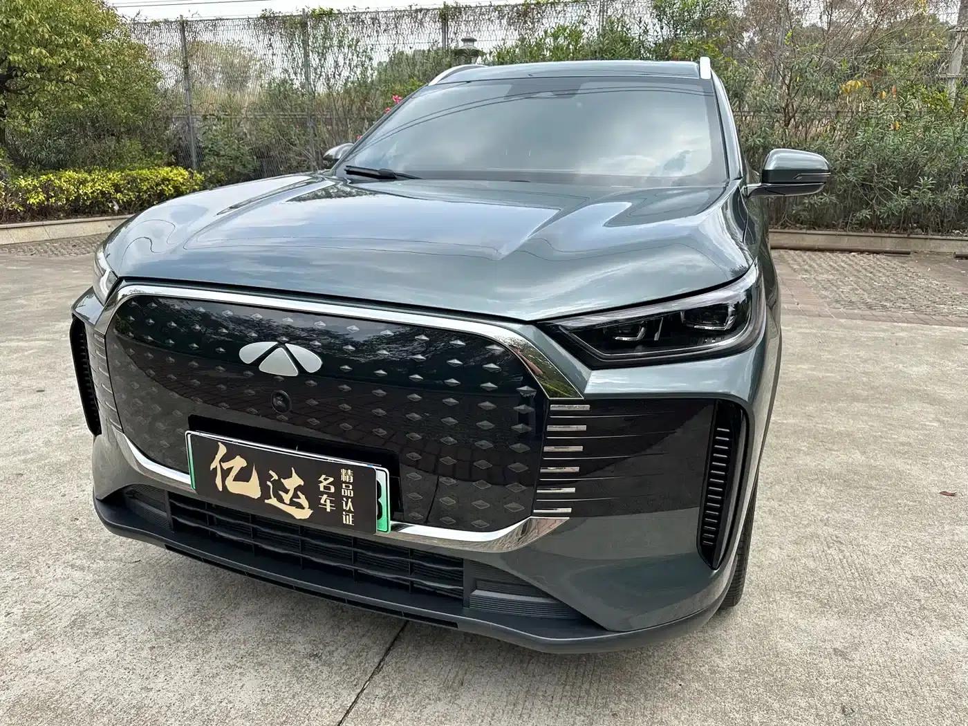 Fengyun T8 2025 1.5T 130km Premium Edition 5-seater — миниатюра 6