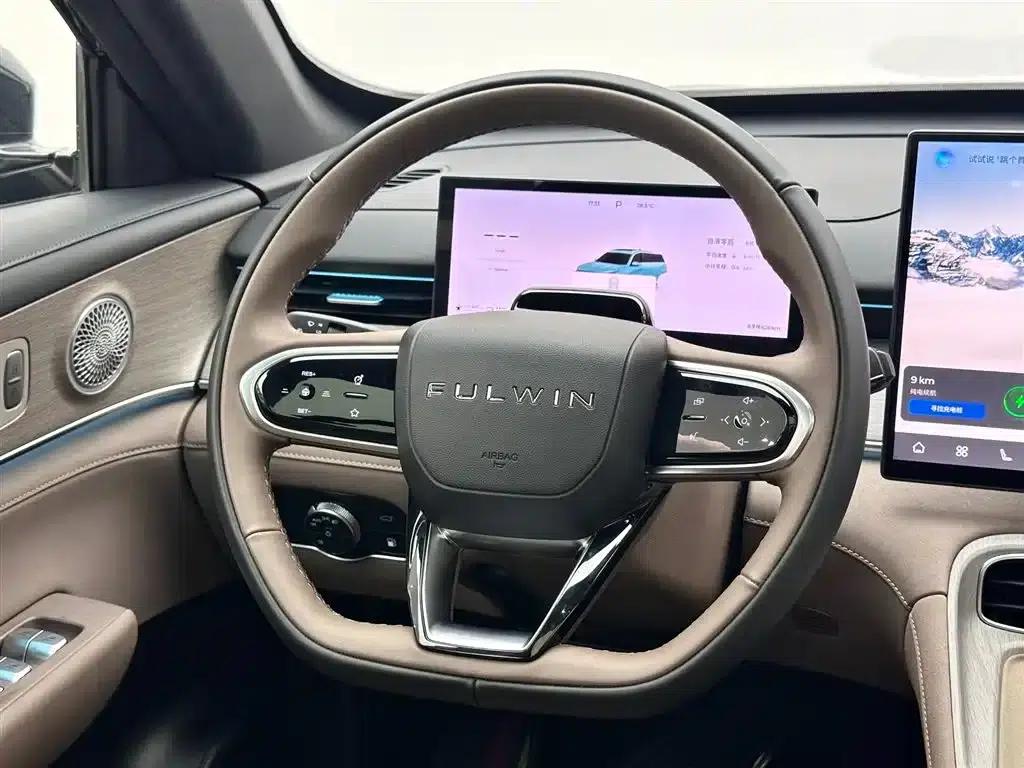 Fengyun T8 2025 1.5T 130km Premium Edition 5-seater — миниатюра 12