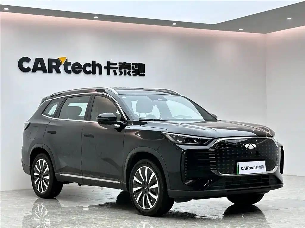 Fengyun T8 2025 1.5T 130km Premium Edition 5-seater — миниатюра 6