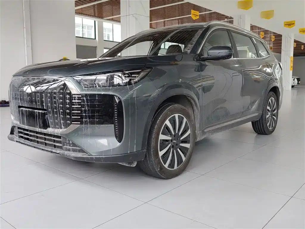 Fengyun T8 2025 1.5T 130km Premium Edition 5-seater — миниатюра 2