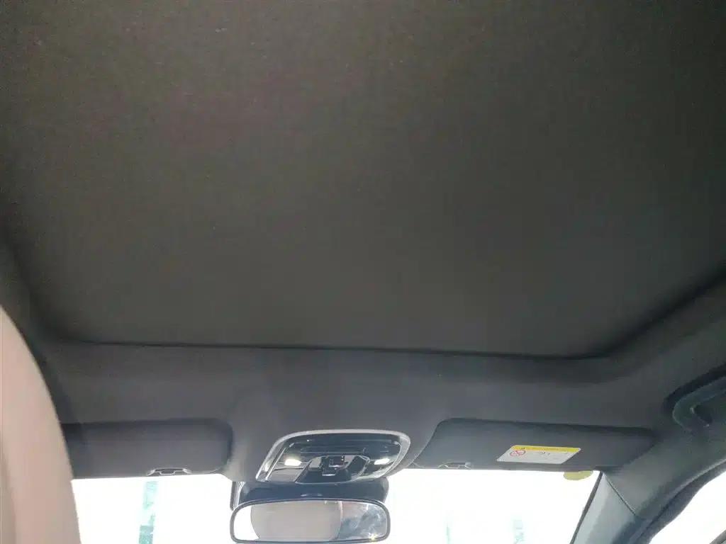 Fengyun T8 2025 1.5T 130km Premium Edition 5-seater — миниатюра 14