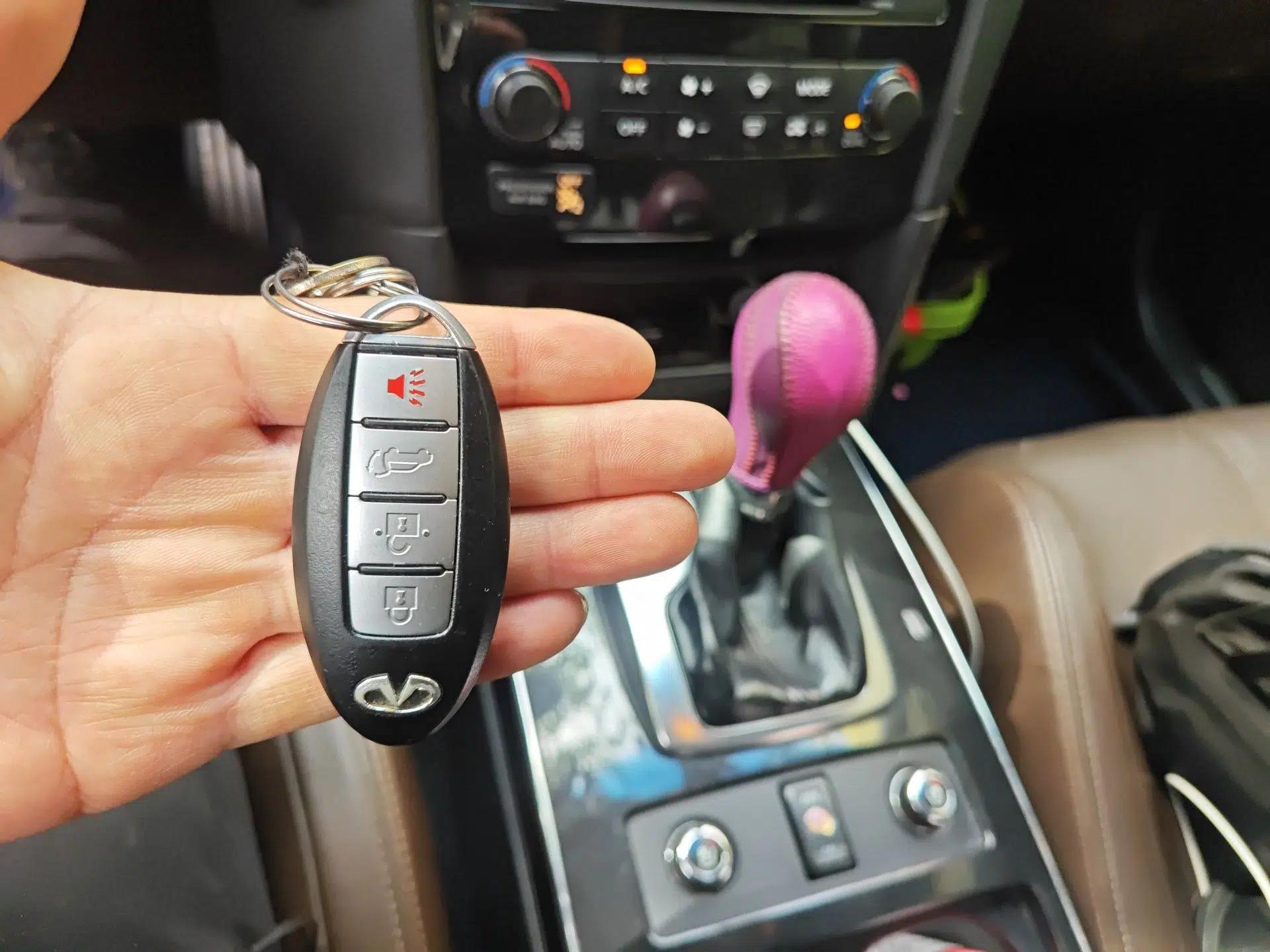 Infiniti FX 2011 FX35 Supreme Edition — миниатюра 9