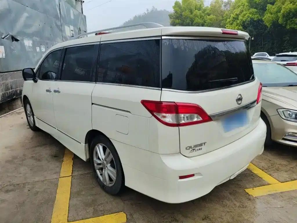 Quest 2015 3.5L SL — миниатюра 23