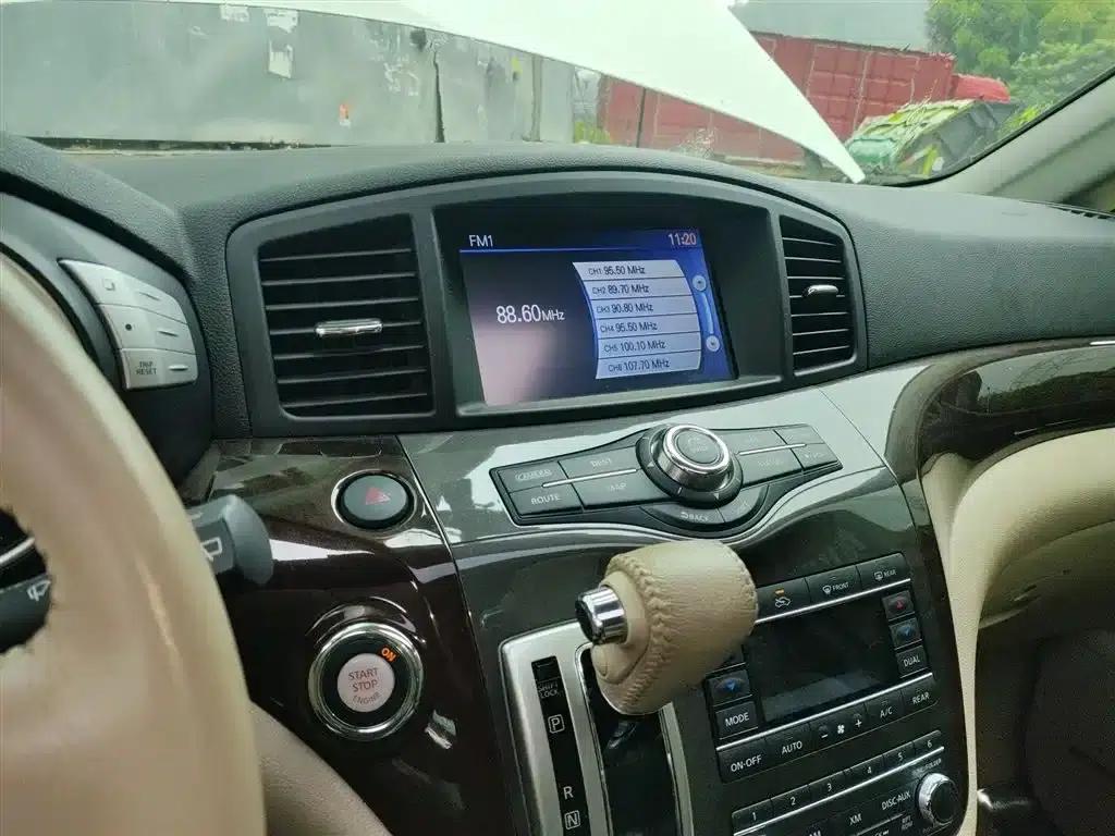 Quest 2015 3.5L SL — миниатюра 9