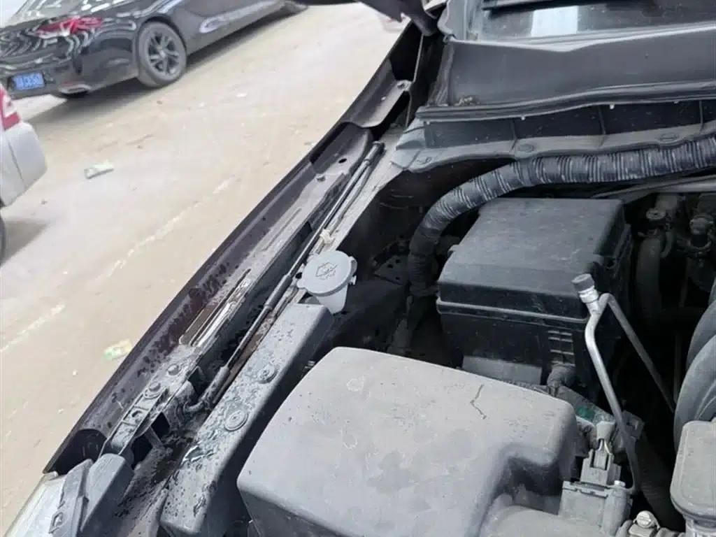 2017 Navara 2.5L Manual 4WD Flagship Edition QR25 — миниатюра 11