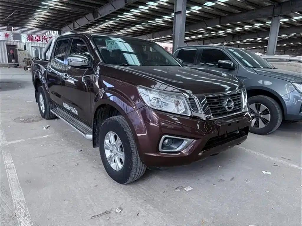 2017 Navara 2.5L Manual 4WD Flagship Edition QR25 — миниатюра 3