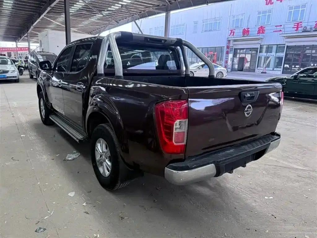 2017 Navara 2.5L Manual 4WD Flagship Edition QR25 — миниатюра 4