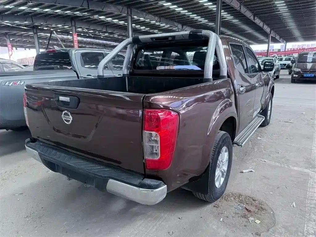 2017 Navara 2.5L Manual 4WD Flagship Edition QR25 — миниатюра 6