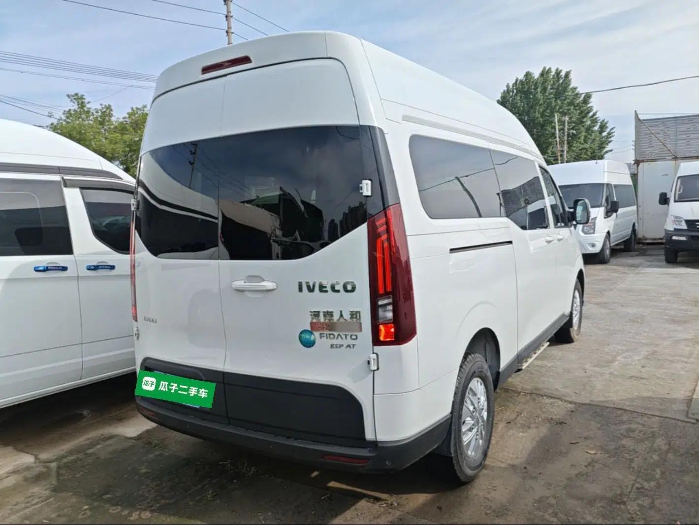 Iveco Fidato 2023 B33 Passenger Bus 2.0T 110 kW Automatic Starlight Edition High Roof — миниатюра 6