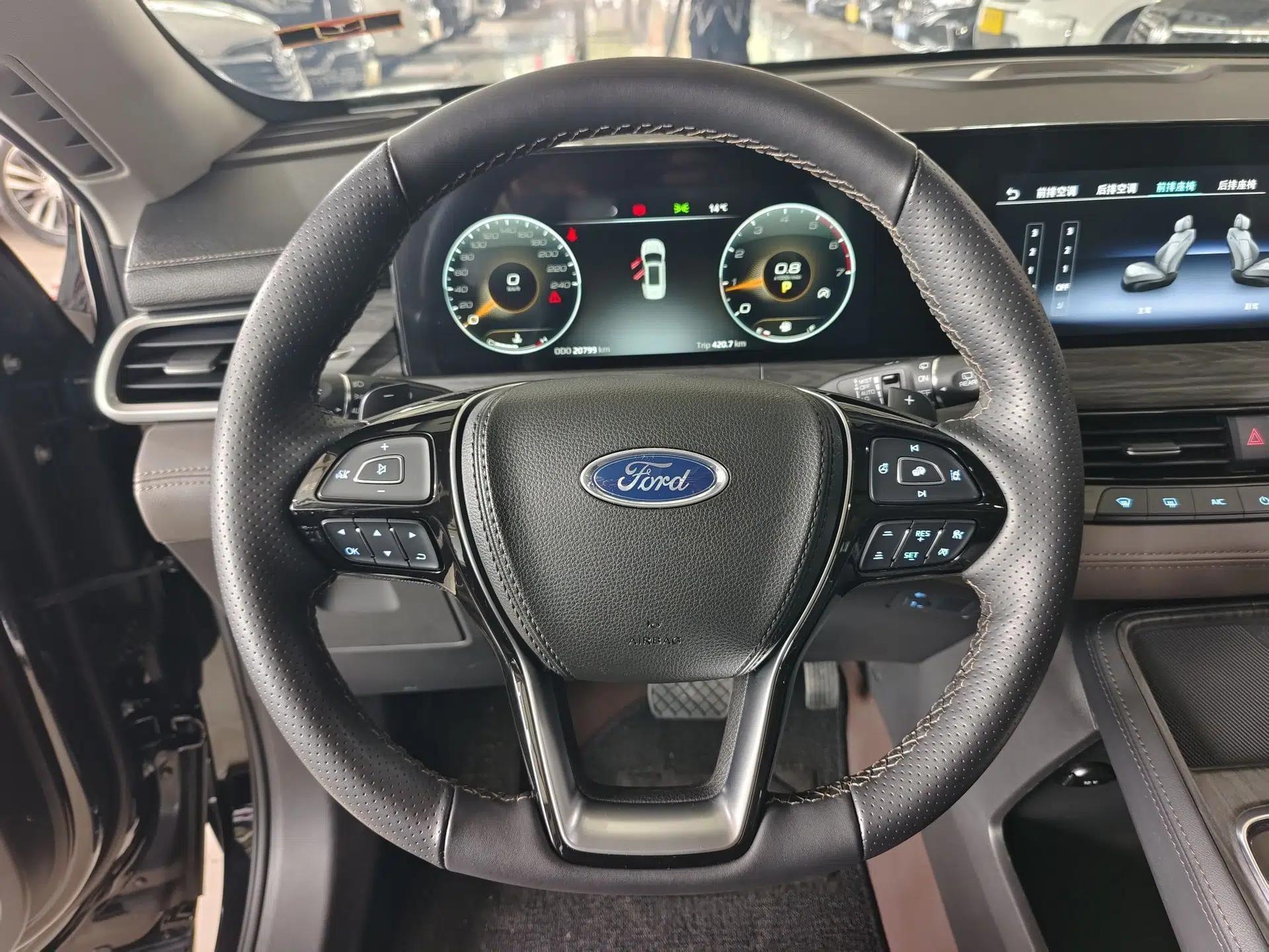 Ford Equator 2023 EcoBoost 225 Premier 7-Seater (2/3/2) — миниатюра 11