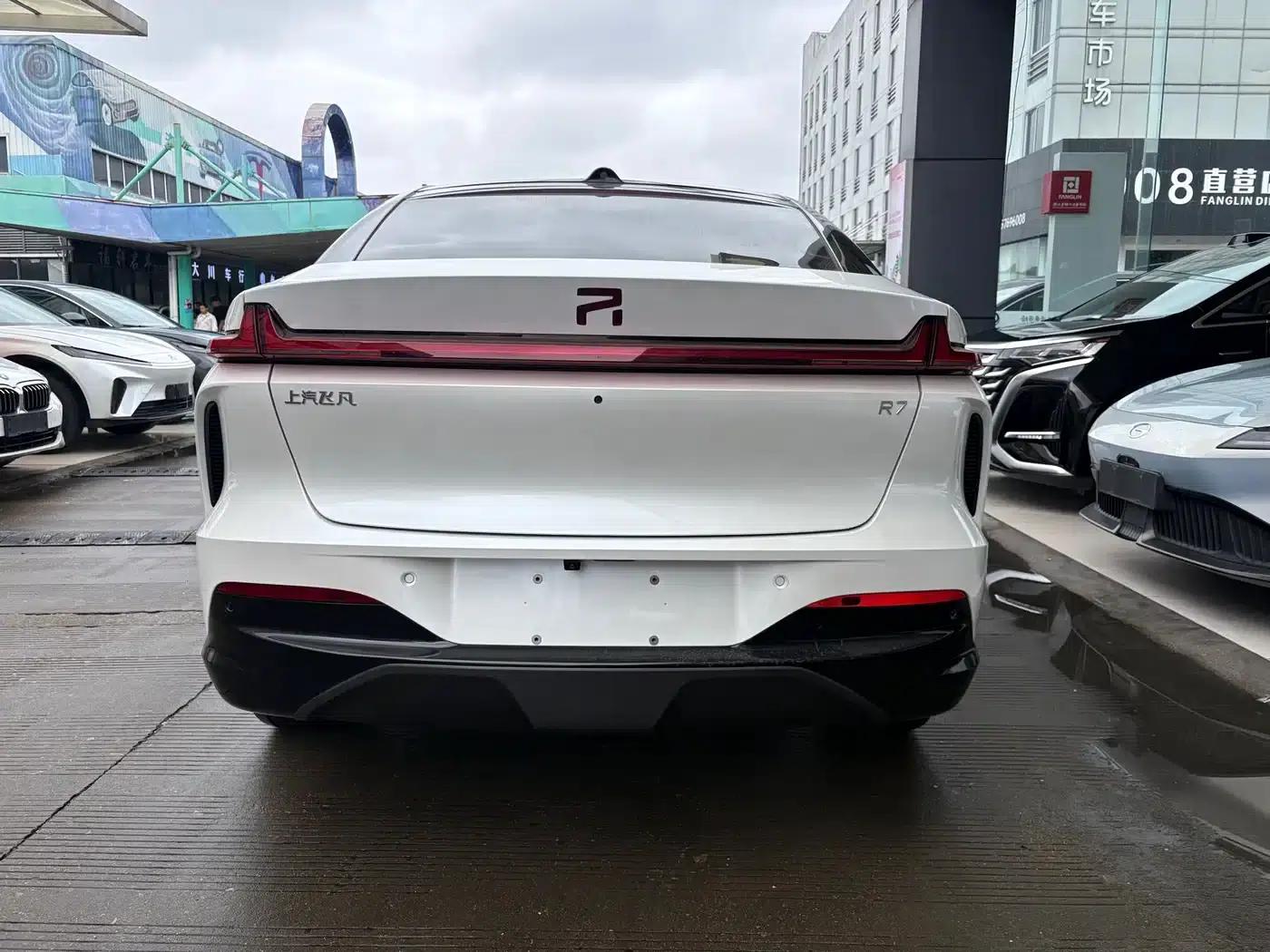 Feifan R7 2023 Rear-Wheel Drive Screen Dominator Edition — миниатюра 5
