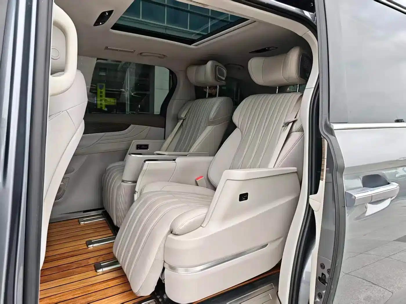 Roewe iMAX8 New Energy 2022 Gold Edition — миниатюра 9