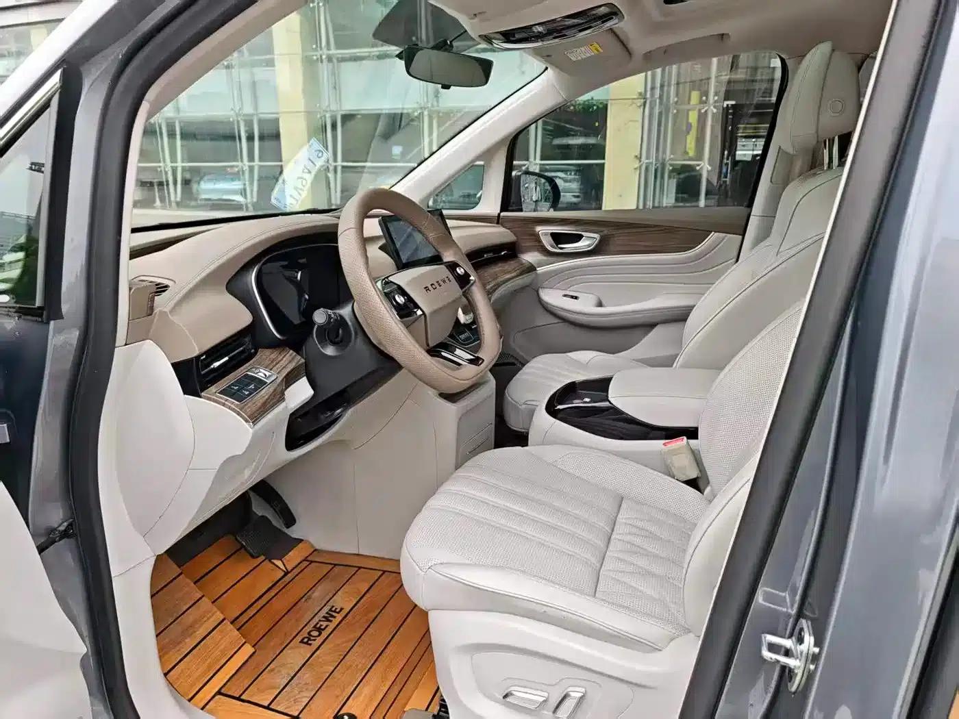 Roewe iMAX8 New Energy 2022 Gold Edition — миниатюра 10