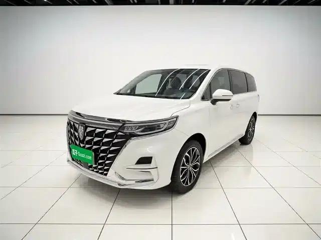 Roewe iMAX8 New Energy 2025 1.5T DMH Luxury Edition