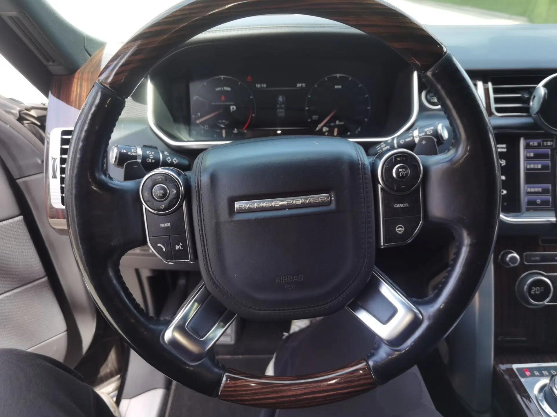 Land Rover Range Vogue 2013 5.0 V8 SC Vogue SE — миниатюра 11