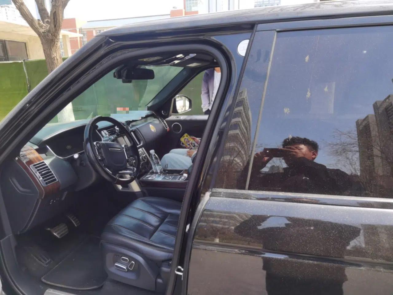 Land Rover Range Vogue 2013 5.0 V8 SC Vogue SE — миниатюра 16