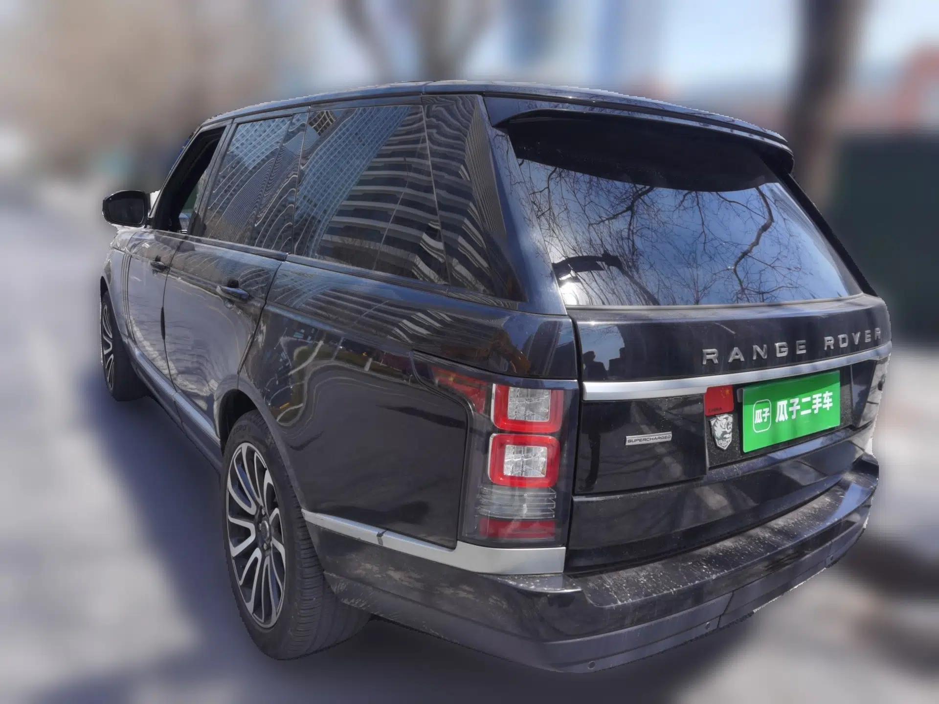 Land Rover Range Vogue 2013 5.0 V8 SC Vogue SE — миниатюра 4