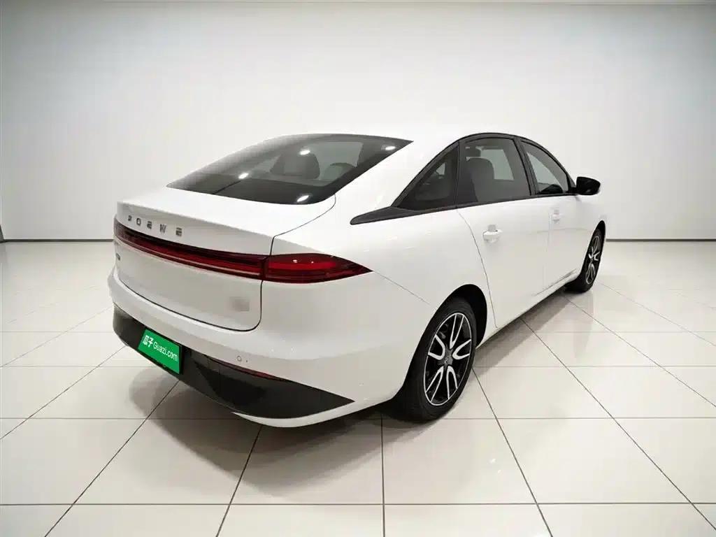 Roewe D6 2025 450km Premium Edition — миниатюра 7