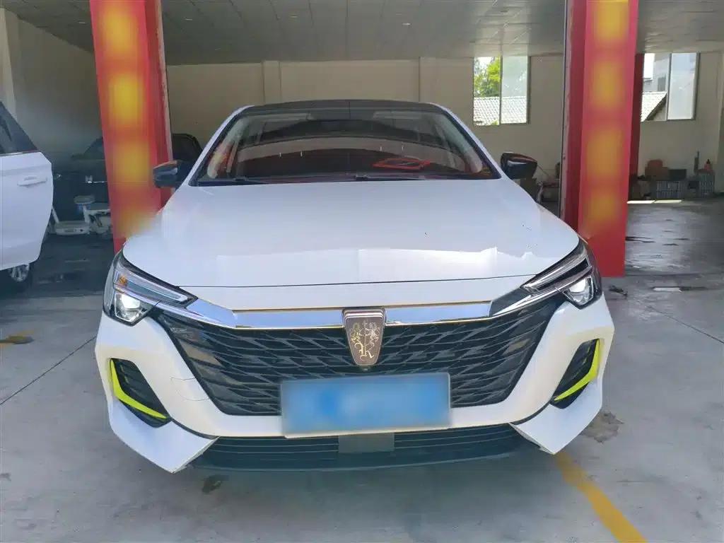 Roewe i6 MAX 2020 300TGI Automatic Cool Panoramic Sunroof Edition — миниатюра 3