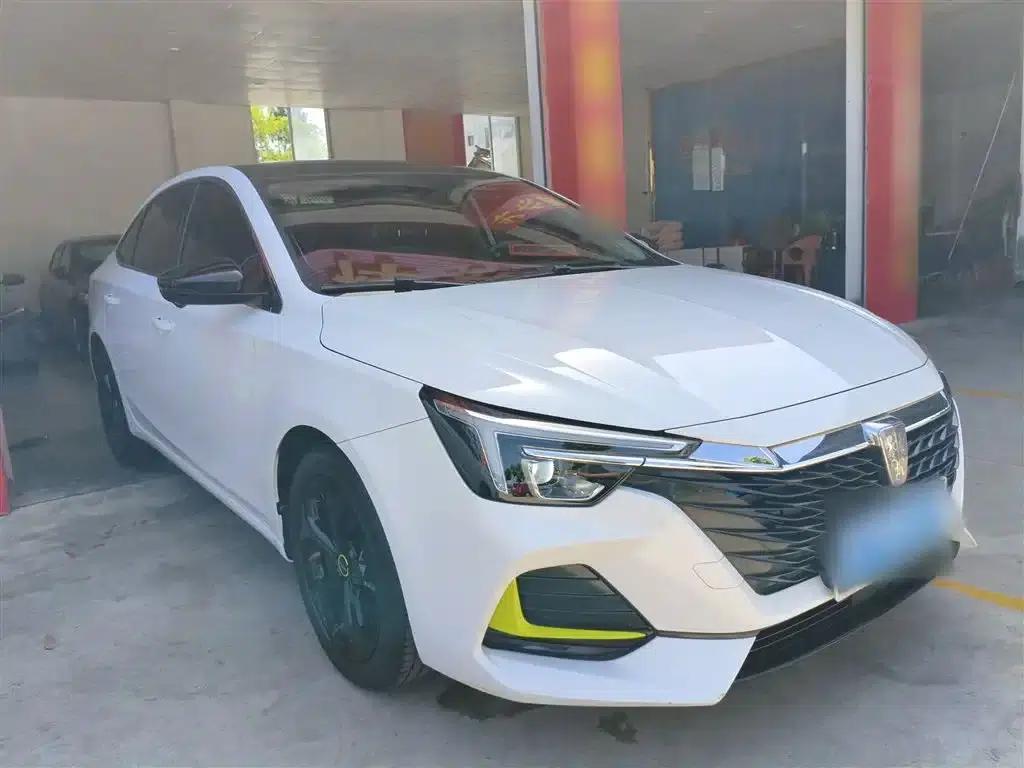 Roewe i6 MAX 2020 300TGI Automatic Cool Panoramic Sunroof Edition — миниатюра 4