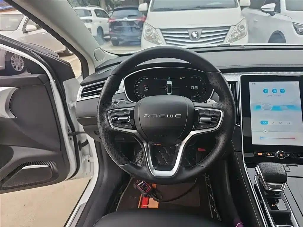 Roewe i6 MAX 2020 300TGI Automatic Cool and Intelligent Driving Edition — миниатюра 11