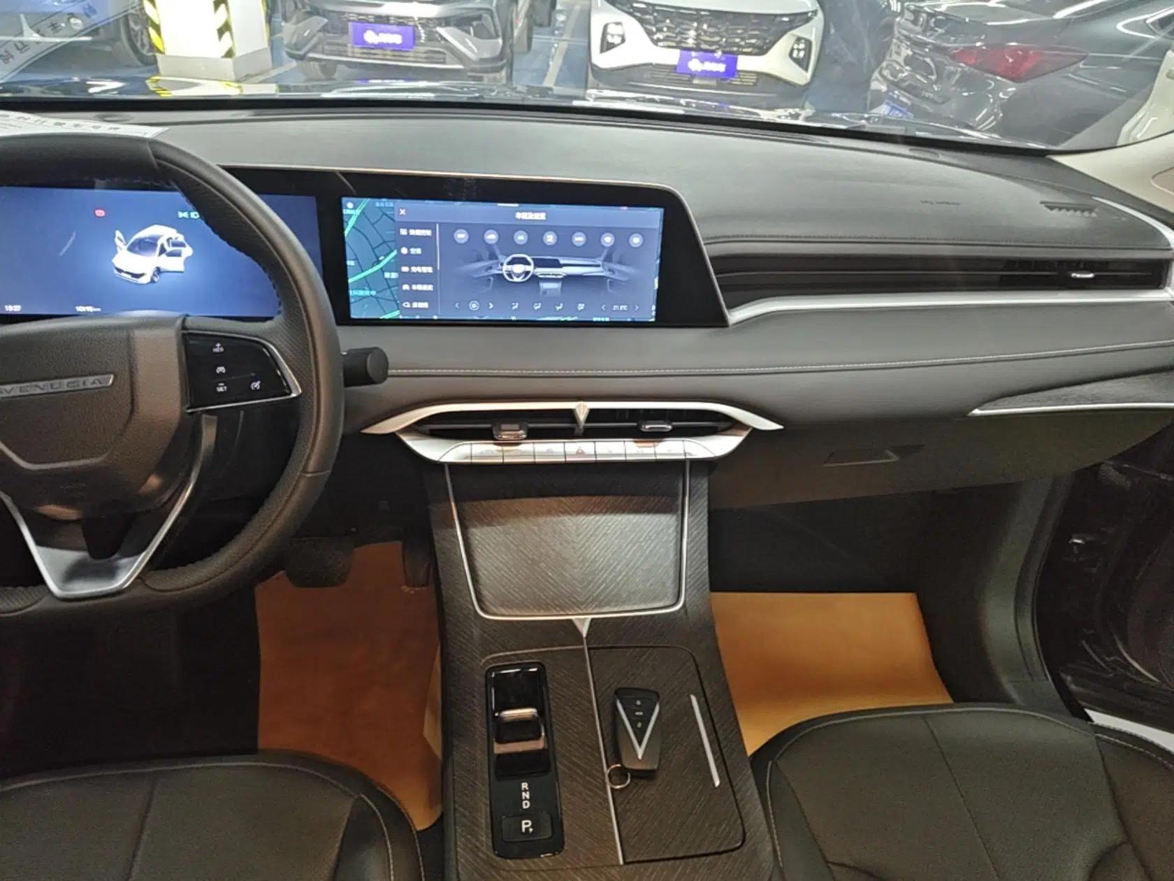 Venucia V DD-i 2023 110 km iE Version — миниатюра 16