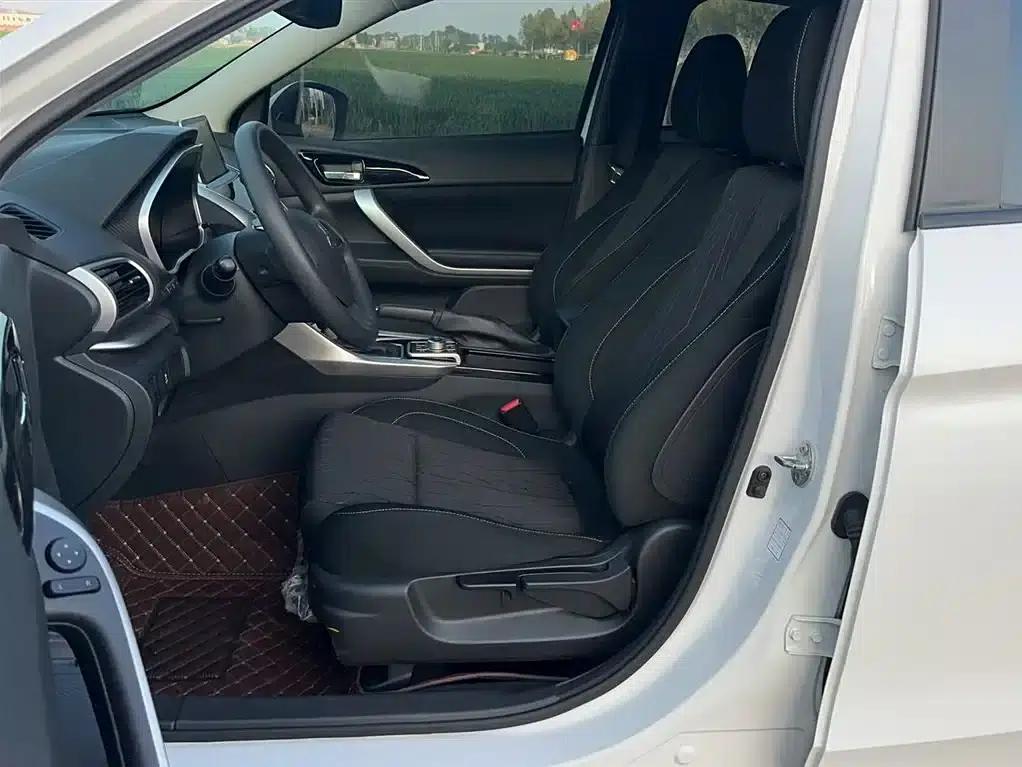 Eclipse Cross 2018 1.5T CVT 2WD Fearless Edition — миниатюра 11