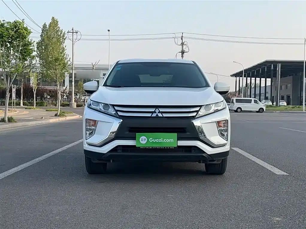 Eclipse Cross 2018 1.5T CVT 2WD Fearless Edition — миниатюра 3