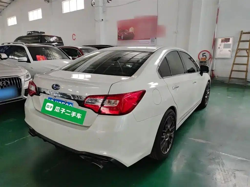 Legacy 2018 2.5i AWD Glory Edition EyeSight — миниатюра 5