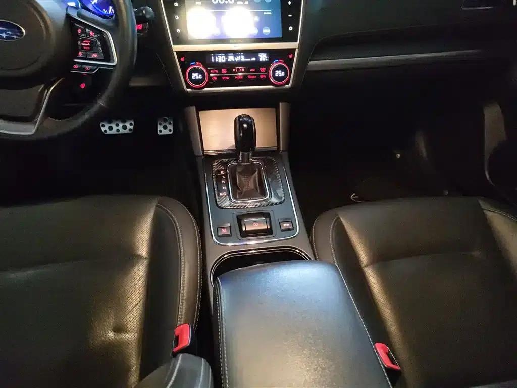 Legacy 2018 2.5i AWD Glory Edition EyeSight — миниатюра 10