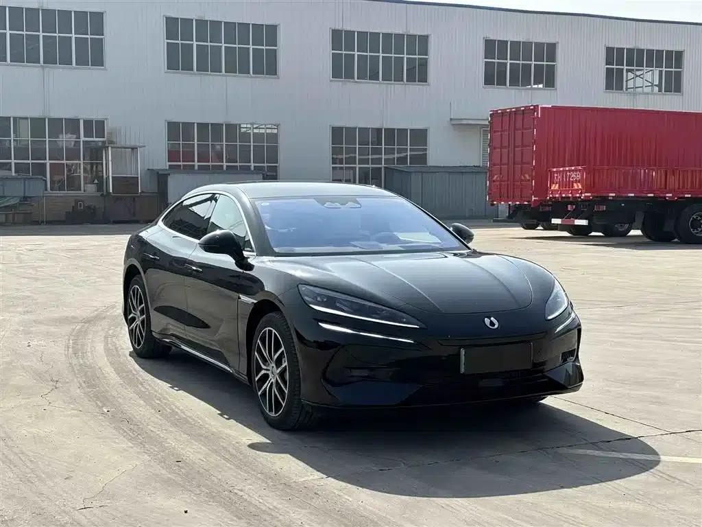 Denza Z9 2024 Model 1100km AWD Max Edition — миниатюра 21