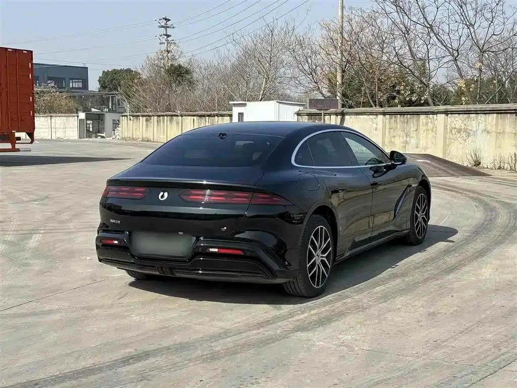 Denza Z9 2024 Model 1100km AWD Max Edition — миниатюра 25