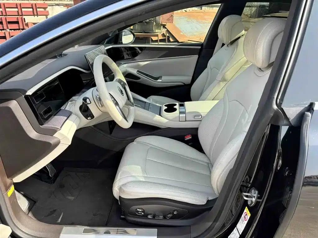 Denza Z9 2024 Model 1100km AWD Max Edition — миниатюра 7