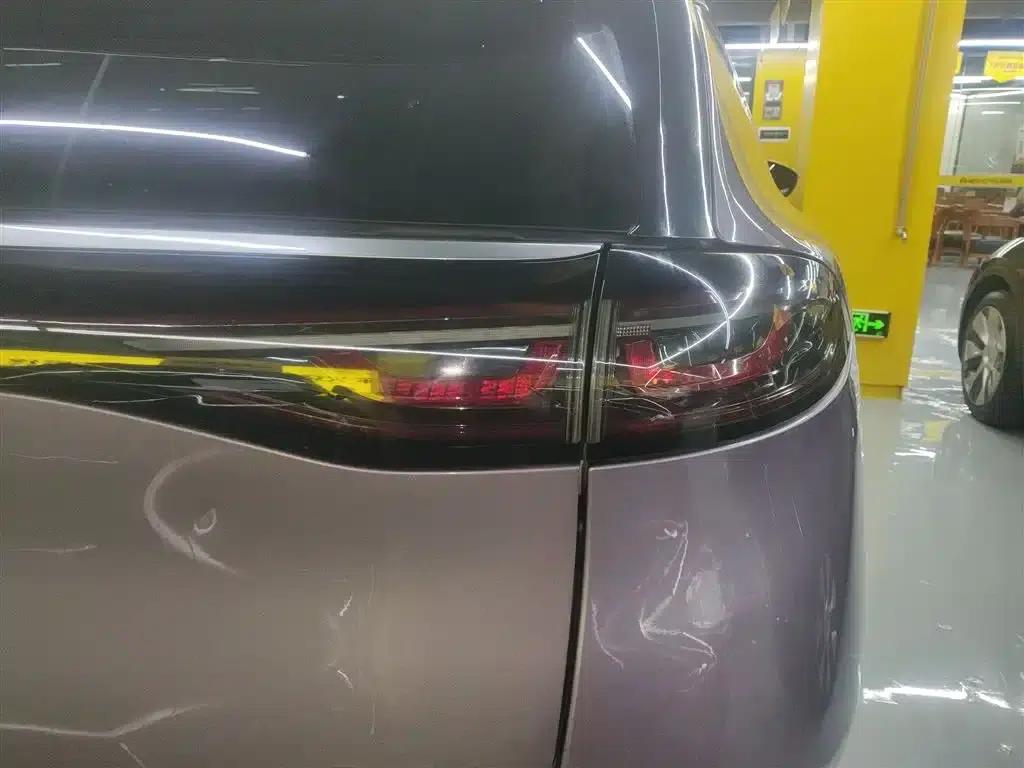 Denza X 2020 PHEV Flagship Edition — миниатюра 24