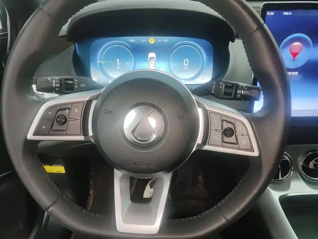Denza X 2020 PHEV Flagship Edition — миниатюра 7