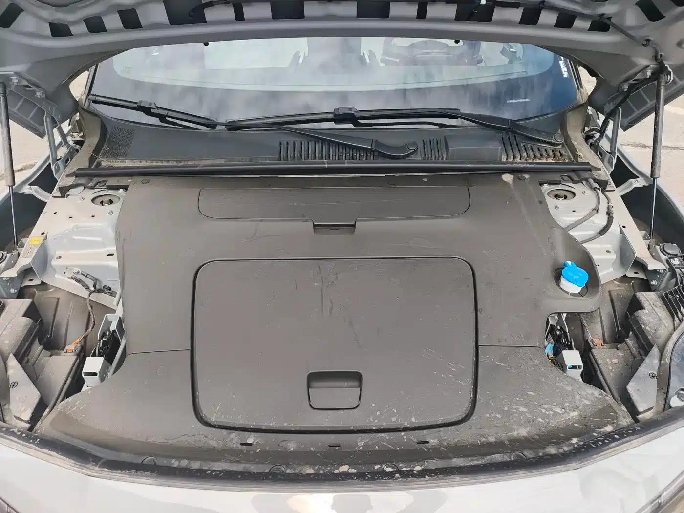 Volvo EX30 2025 Rear-Wheel Drive Long Range Plus — миниатюра 18