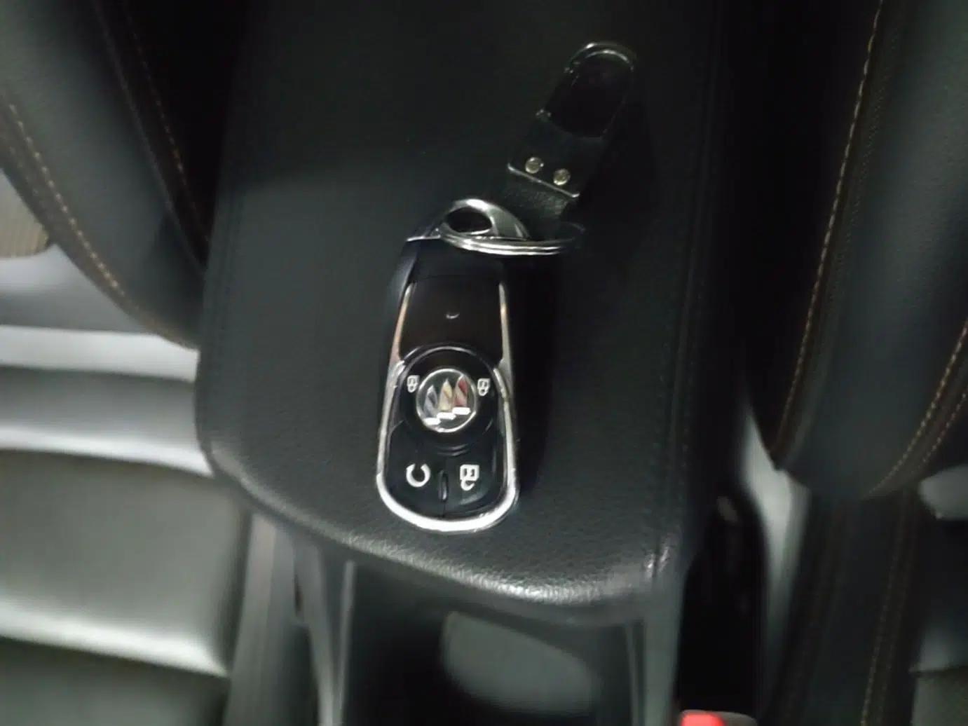 Buick Velite 7 2020 652E Connected Smart Car — миниатюра 12