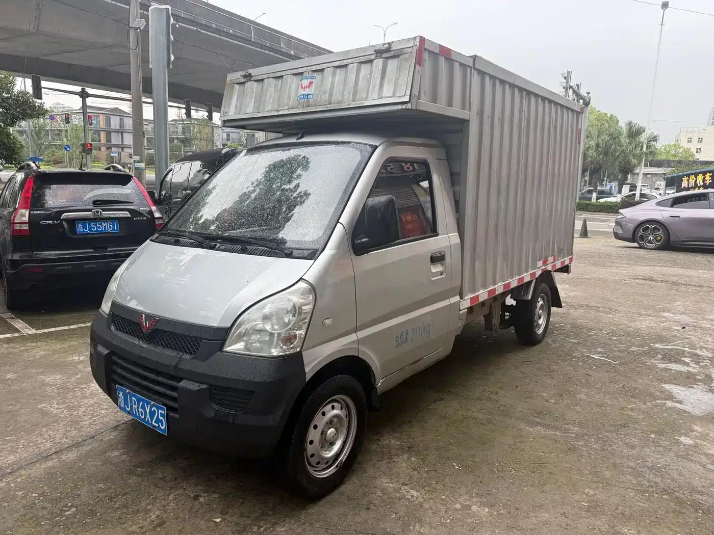 Wuling Rongguang Mini Truck 2017 1.2L Single Cab Basic Model LSI — миниатюра 2