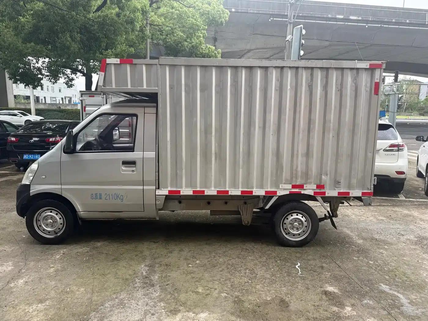 Wuling Rongguang Mini Truck 2017 1.2L Single Cab Basic Model LSI — миниатюра 3
