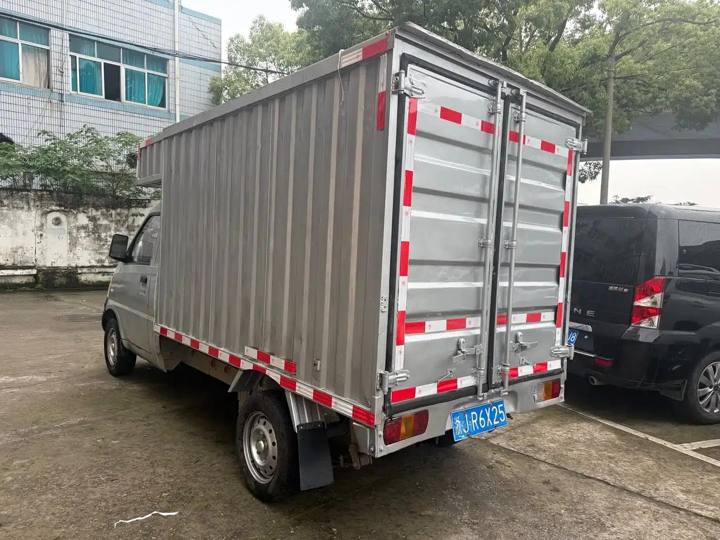 Wuling Rongguang Mini Truck 2017 1.2L Single Cab Basic Model LSI — миниатюра 4