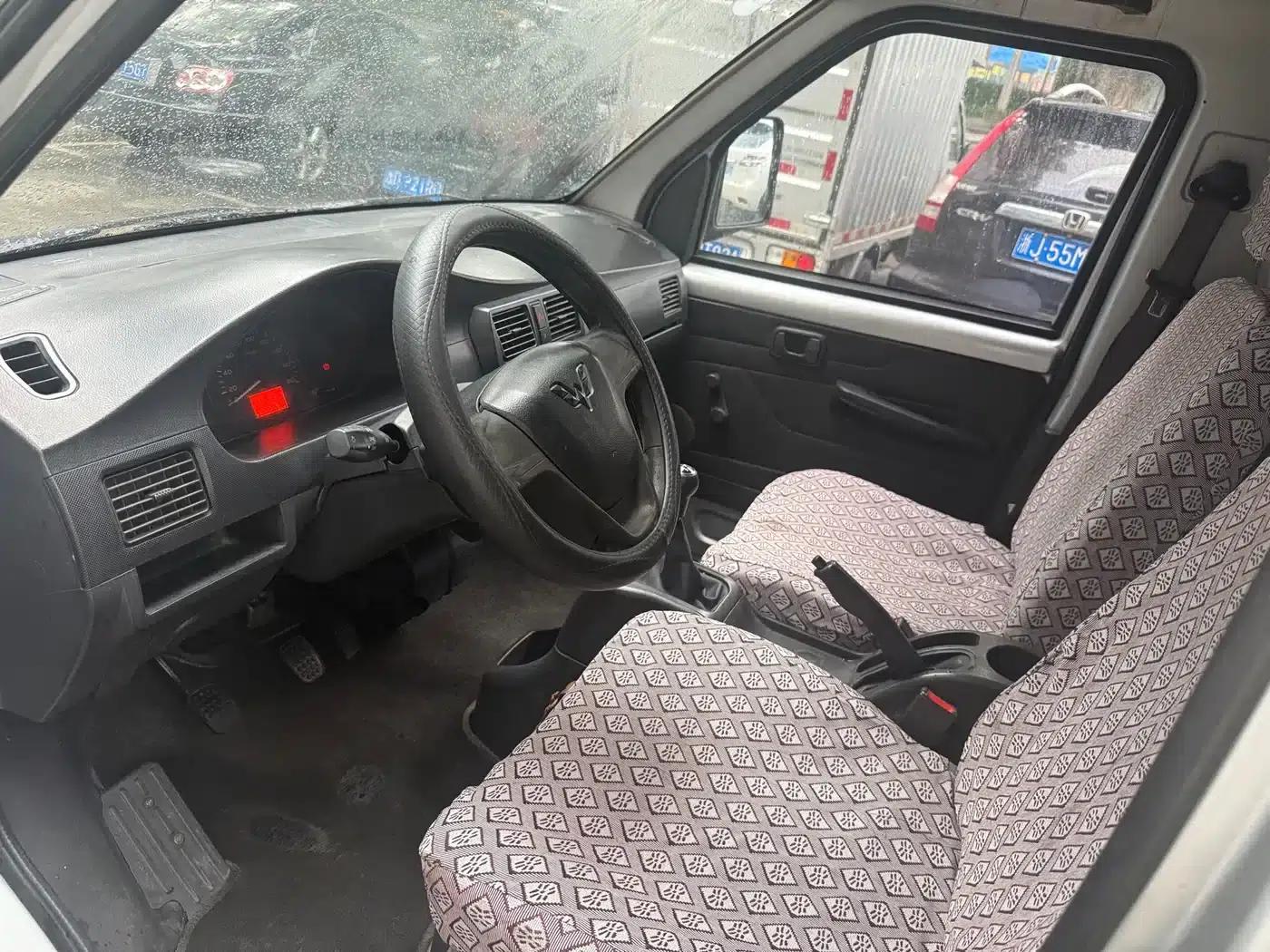 Wuling Rongguang Mini Truck 2017 1.2L Single Cab Basic Model LSI — миниатюра 5