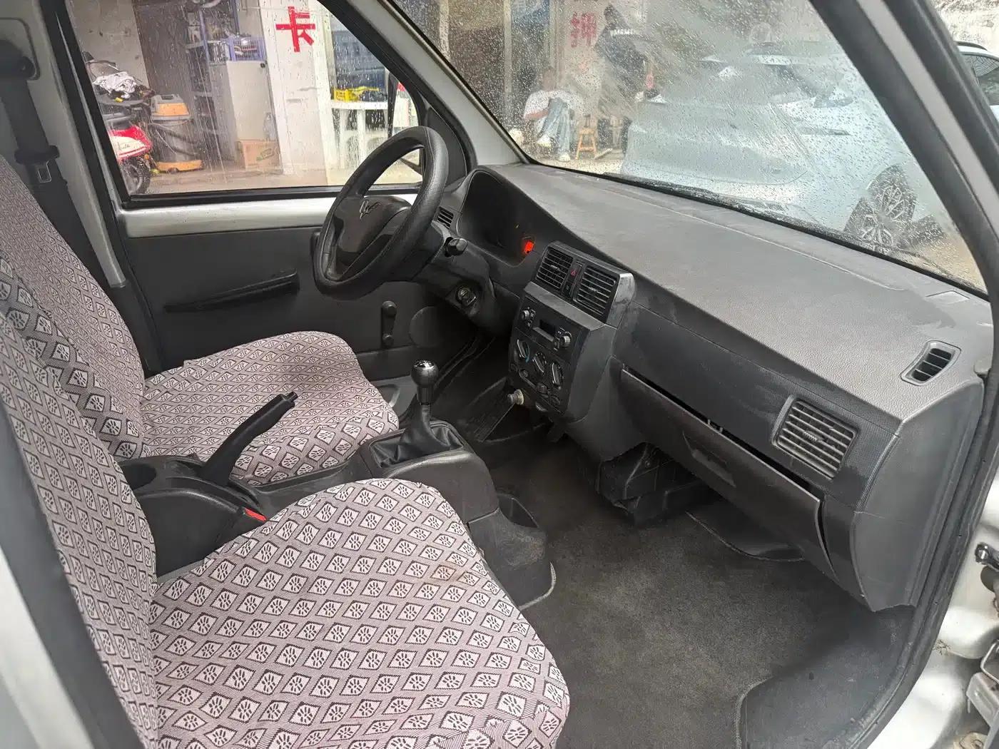 Wuling Rongguang Mini Truck 2017 1.2L Single Cab Basic Model LSI — миниатюра 6